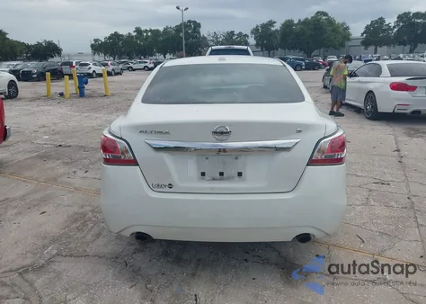 2015 Nissan Altima 2.5 S from USA, damaged, VIN 1N4AL3APXFC275848